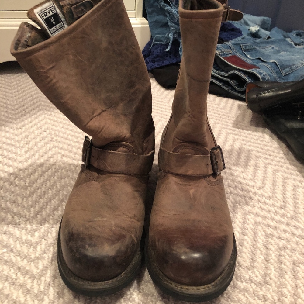 Frye Engineer Boot in Brown